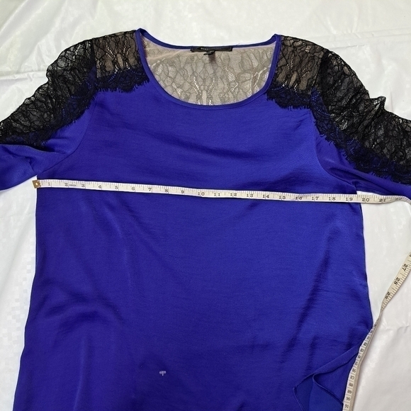 BCBGMAXAZRIA Blue Royal lace Top - Picture 9 of 11